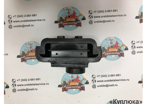 Подушка двигателя задняя 4628977 / 4628983