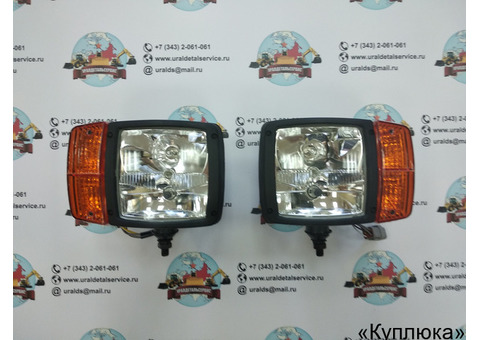 Фара основного освещения UDS-009 (JCB, Case, John Deere, Komatsu) Нижнее крепление