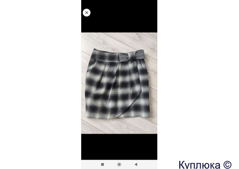 Продам теплую юбку в отличном состоянии.
